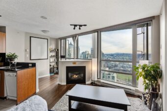 #2610 – 501 Pacific Street